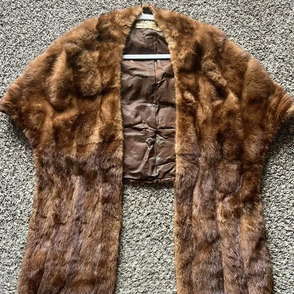 Vintage Kellers Fine Furs Brown Genuine Fur Shawl Luxury Coastal Grandma Chic - Picture 2 of 8